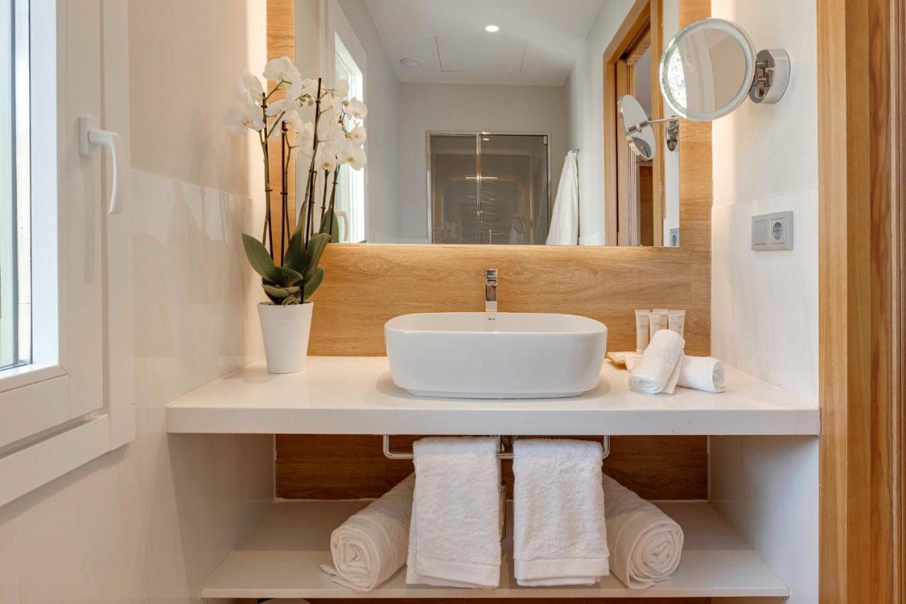 Boutique Mirlo Hotel 5*
